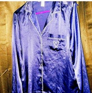 💋5/20 Victorias secret size medium satin top